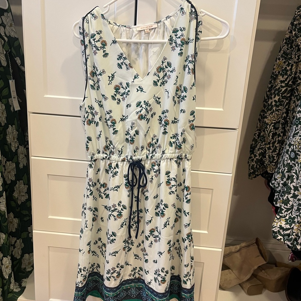 Floral Sleeveless Dress - White and Green